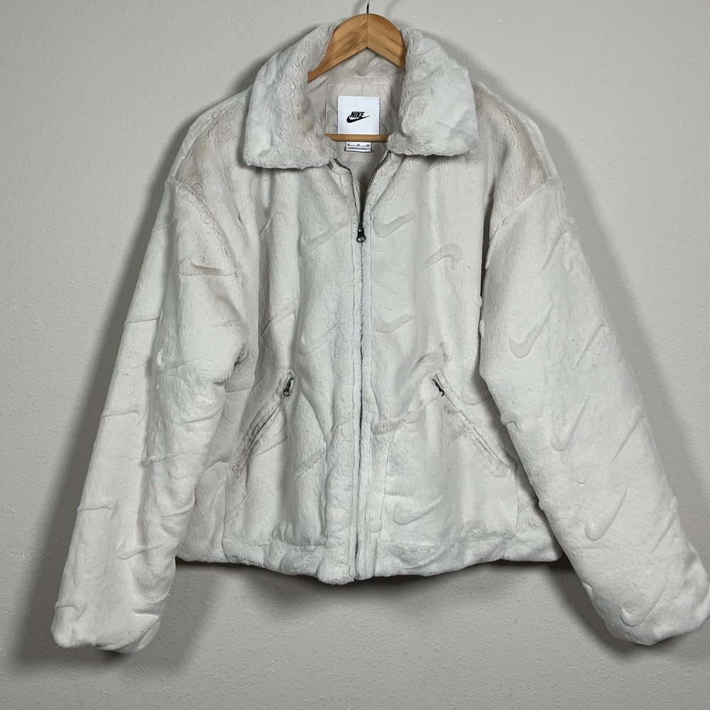 Nike Faux Fur Jacket Women XL White All Over Swoosh Full Zip Sporty Plush Cozy